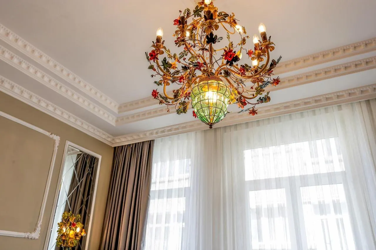 Arach Hotel Harbiye Istambul