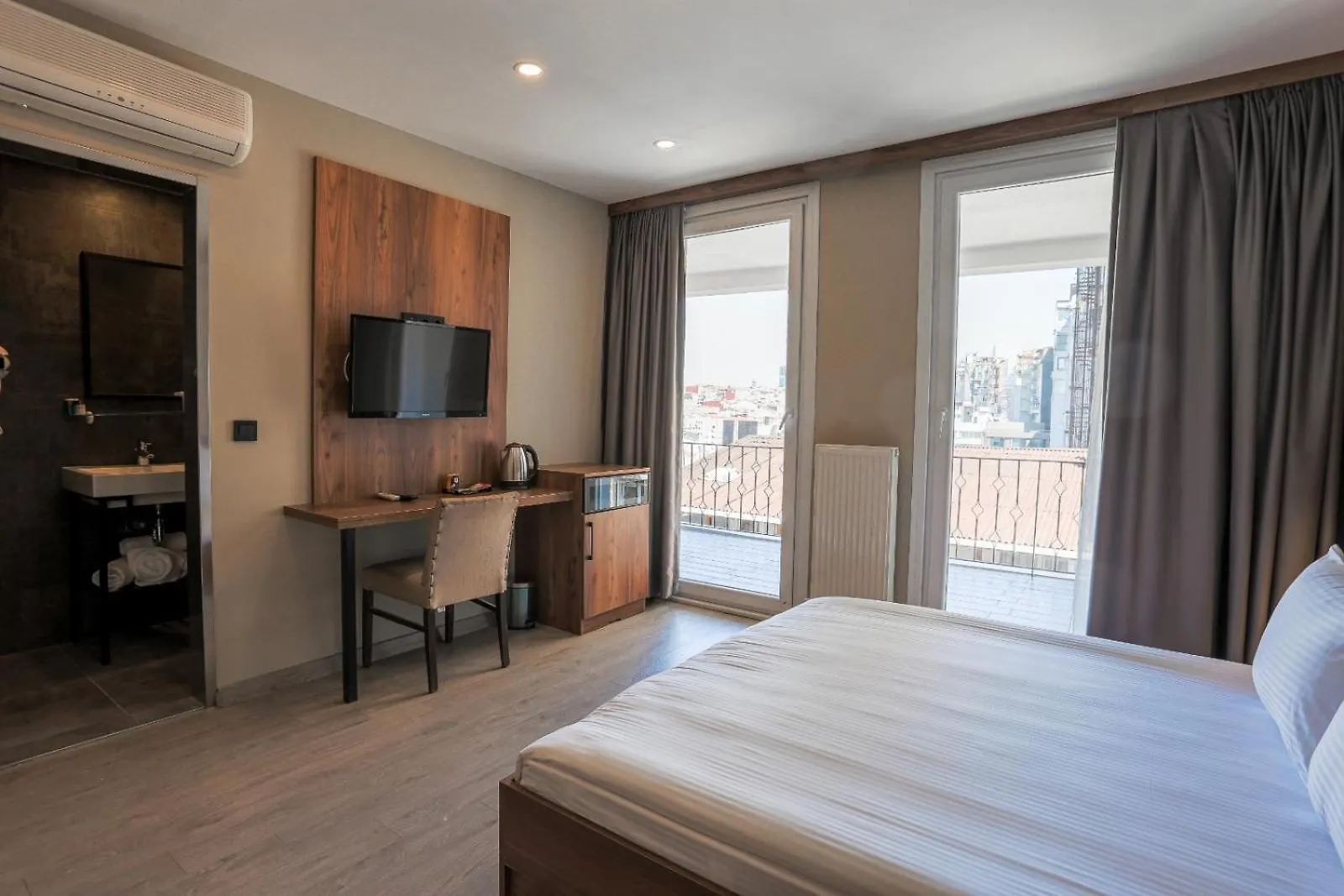 איסטמבול Arach Hotel Harbiye