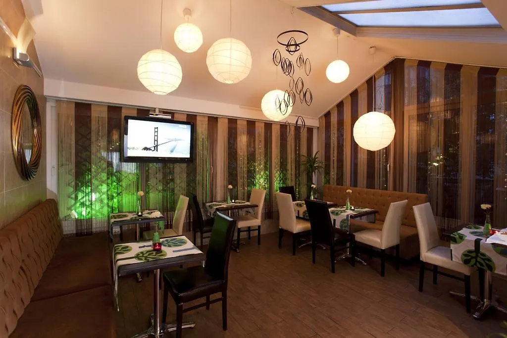 Arach Hotel Harbiye Istanbul