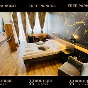 Boutique & Event Center فندق بودابست
